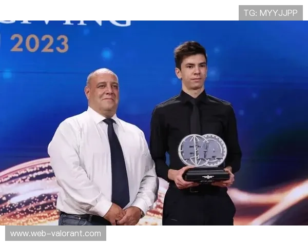 英国车手麦洛连携英国F4冠军头衔出征澳门,欧洲新星挑战东望洋赛道